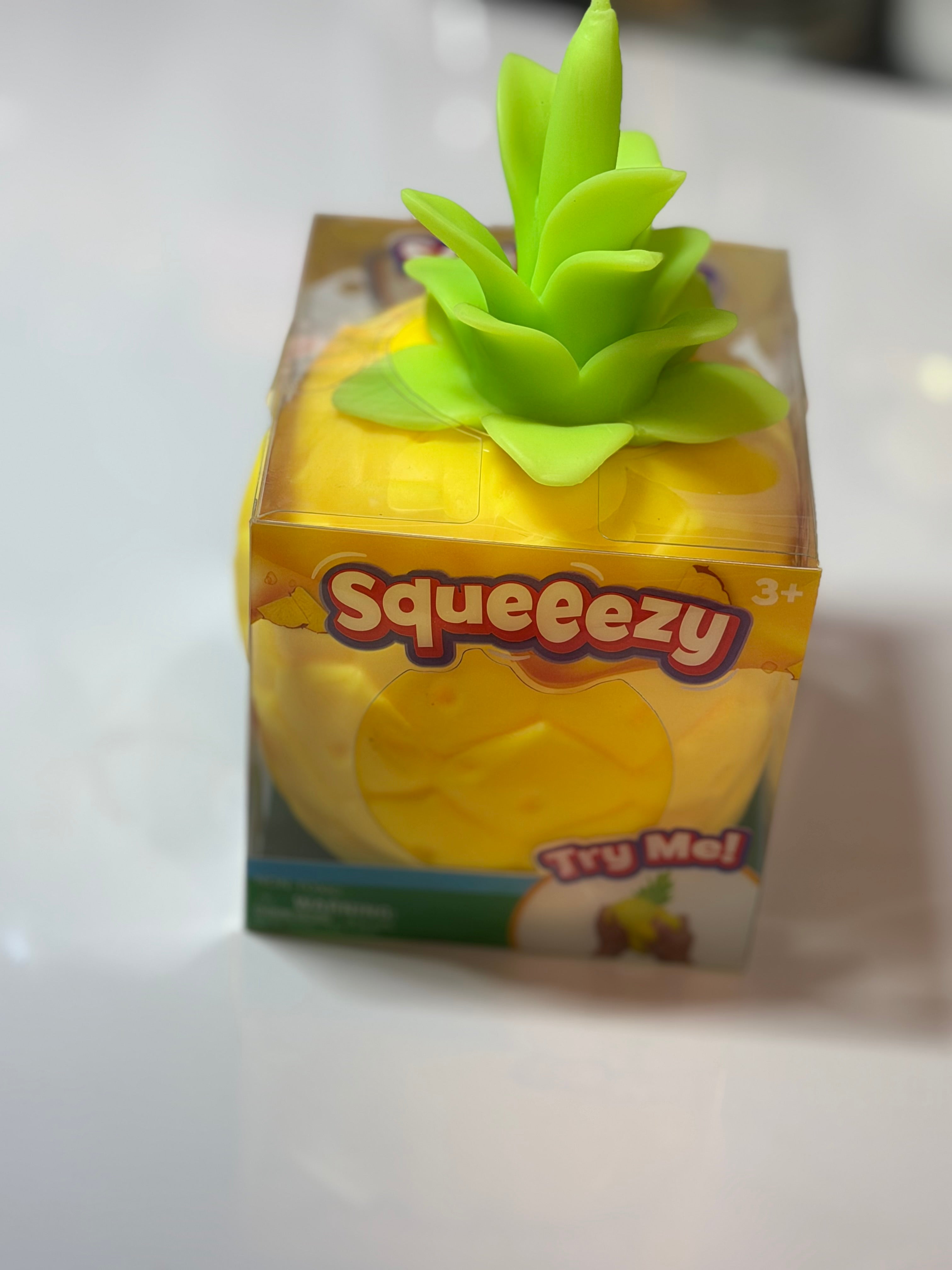 Pineapple Squeezy